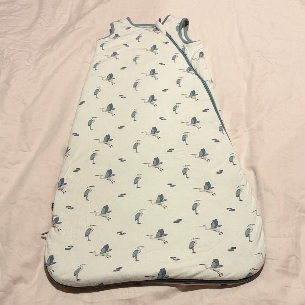 Kyte BABY 2.5 TOG Size Medium White Sleep Sack with Blue Bird Print